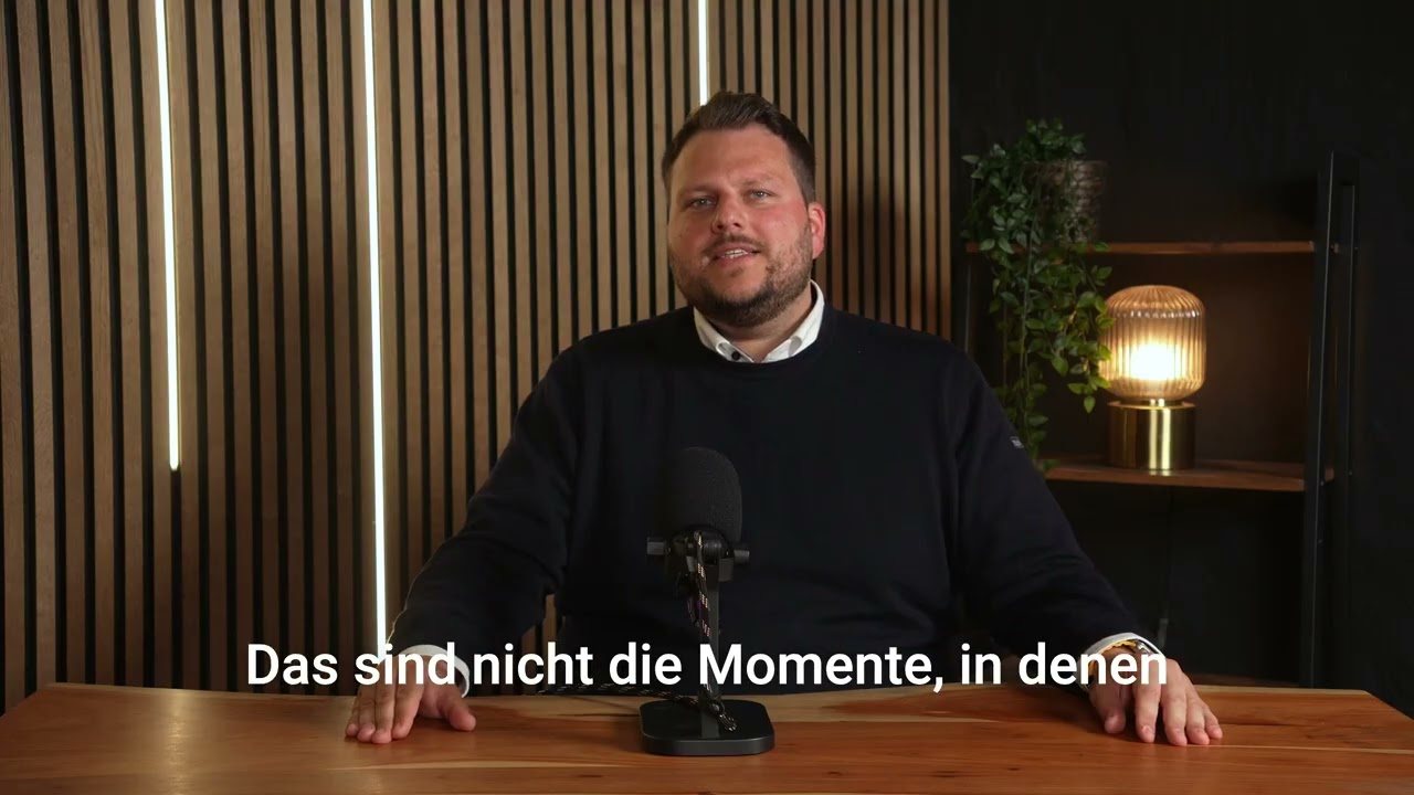Video-Vorschau: Nehmen Voicebots und KI-Telefonassistenten Menschen den Job weg?
